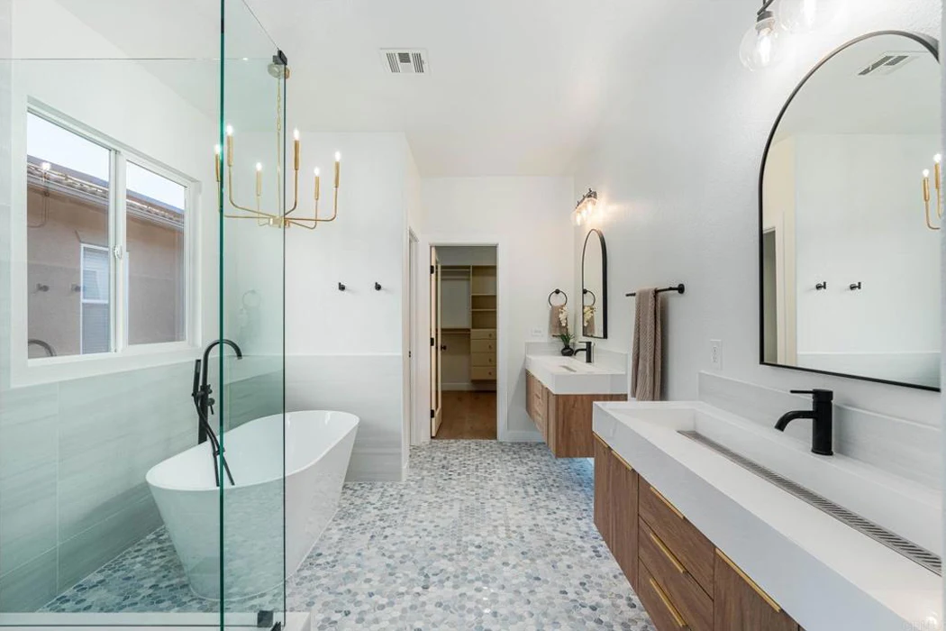 2528 Corbel Way San Marcos Bathroom