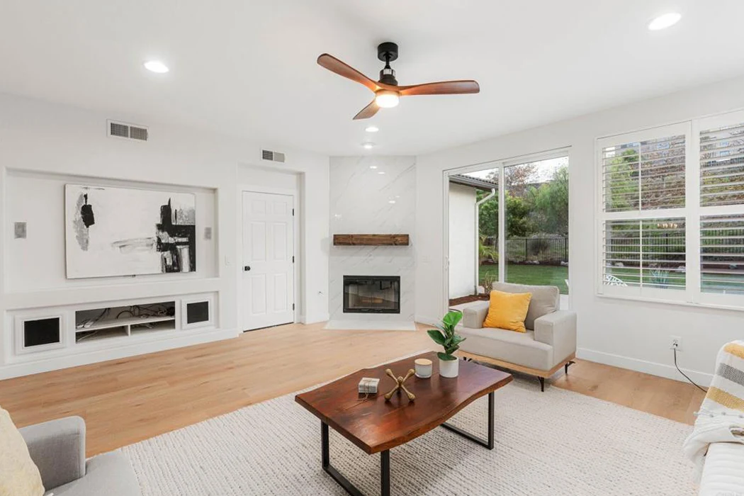 2528 Corbel Way San Marcos Living Room Area